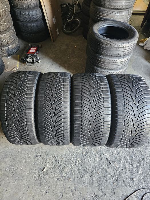 2 anvelope iarna 2x315 35 21 Yokohama