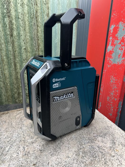 Vand radio Santier Makita DMR 115 model 2021