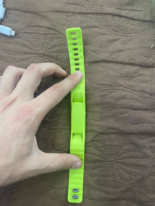 Смарт гривна - почти неизползвана