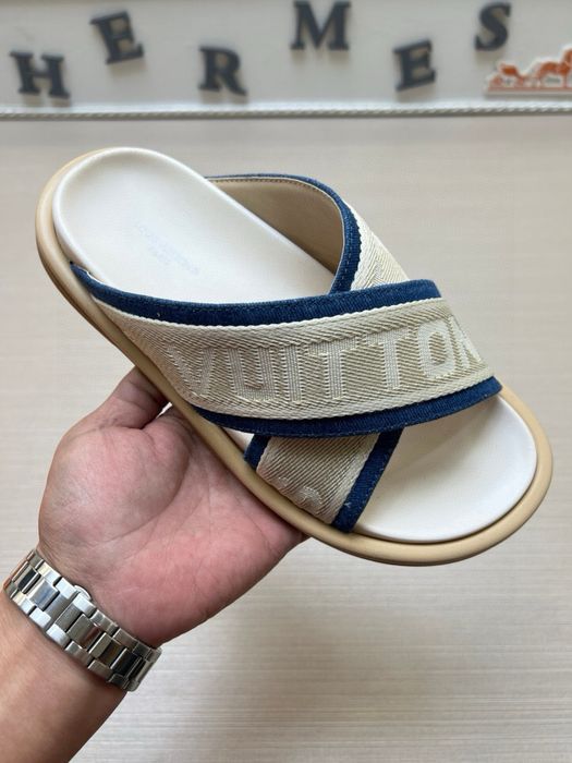 Papuc elegant barbati Louis Vuitton LV Slippers 2026 collection !