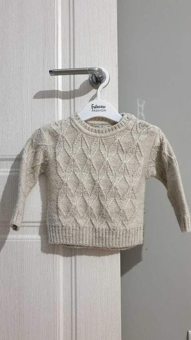 Свитер, кофта, теплая кофта, вязанная кофта