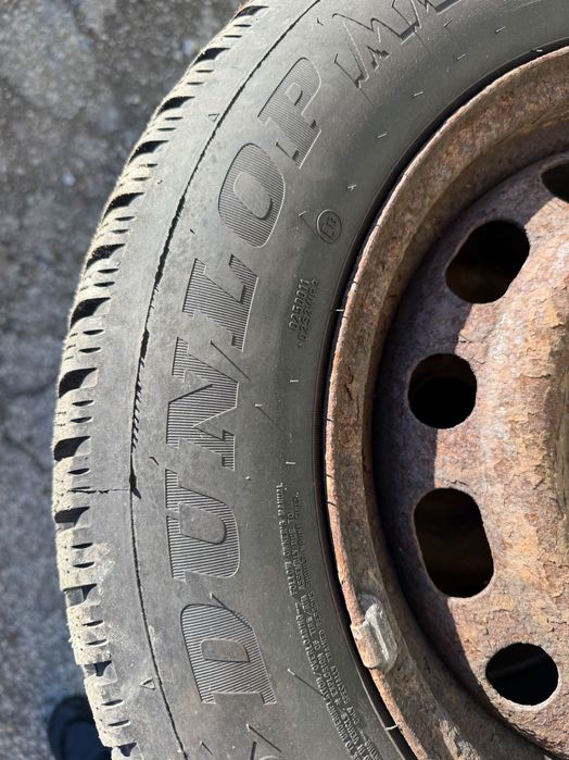 Зимни гуми Dunlop 195/65/15 7мм