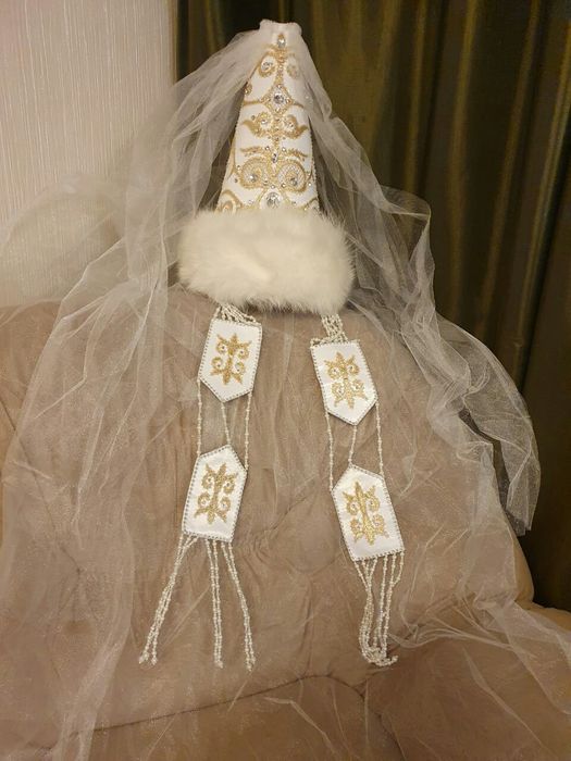 Продам свадебное национальное платье