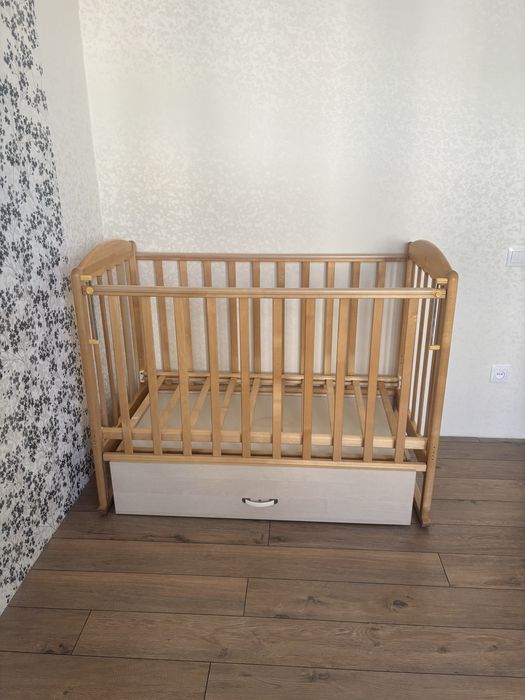 Кроватка детская
