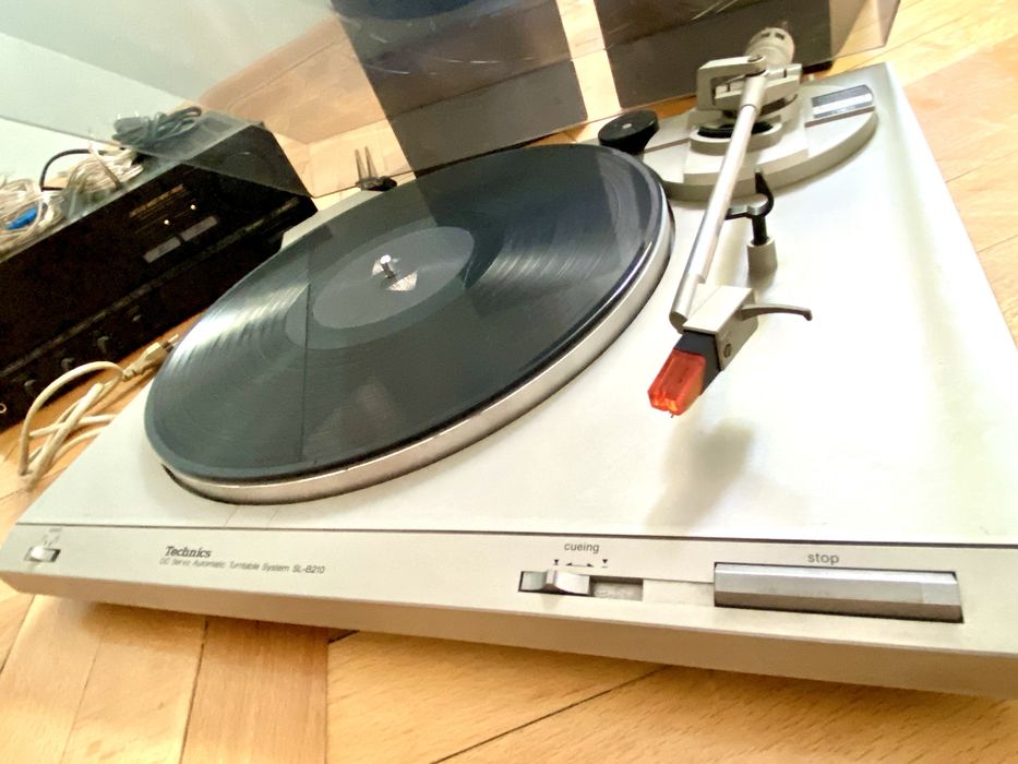 Комплект - грамофон Technics SL-b210, усилвател Pioneer A-X440, тонколони Gale MK2