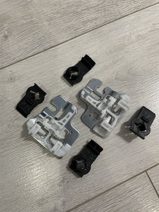 Клипсы стеклоподъёмника ремкомплект Bmw e34 e36 X5 e53 passat b5