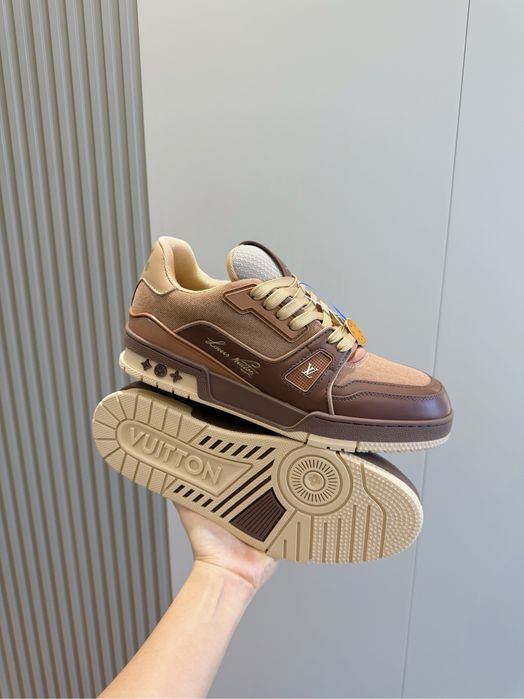 Adidasi Louis Vuitton , calitate premium , pe comanda , noi , 44