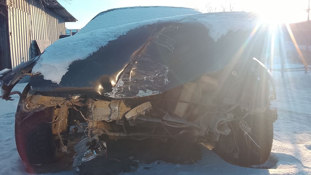 Продам БМВ по запчастям