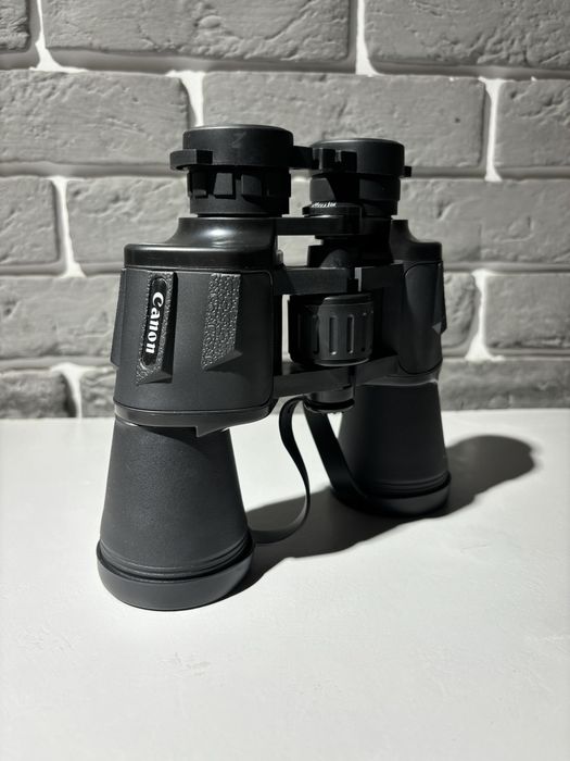 Бинокль Canon