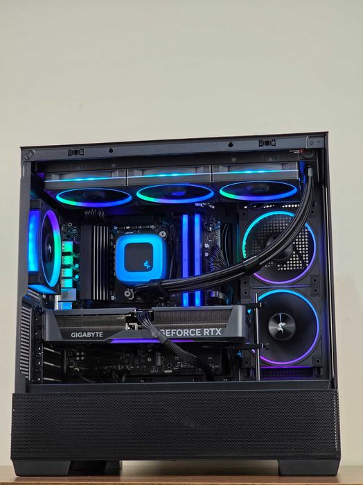Нов | Ryzen 7 7800X3D | RТX 5070 | 32 GB RAM | 1TB NVMe | Геймърски