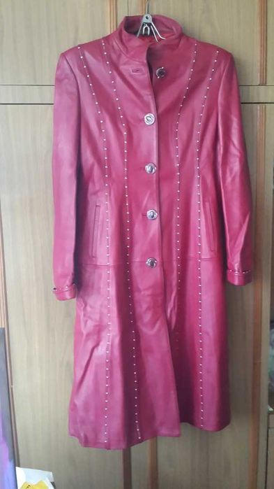 Продам кожаный плащ