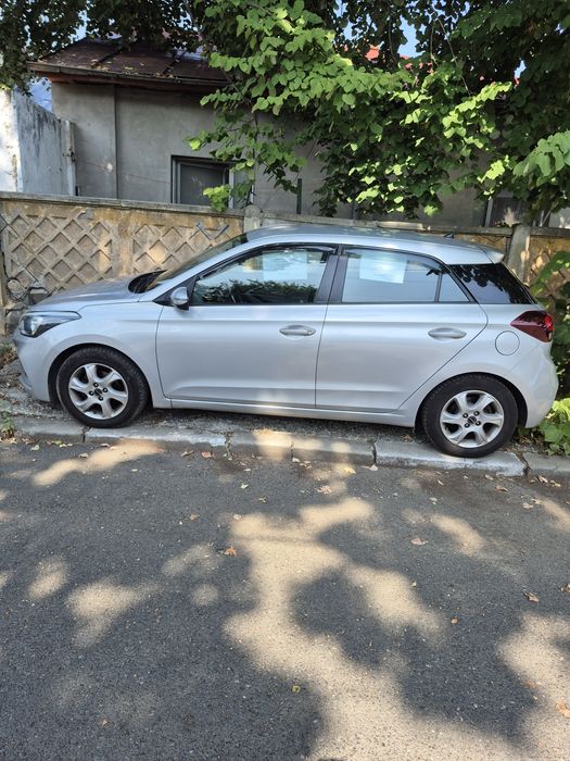 Hyundai i20 1.2 Benzină | 2018 | 122.000 km | Primul proprietar