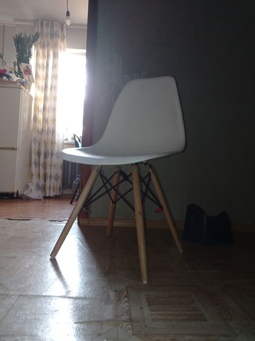 Продам классный стул