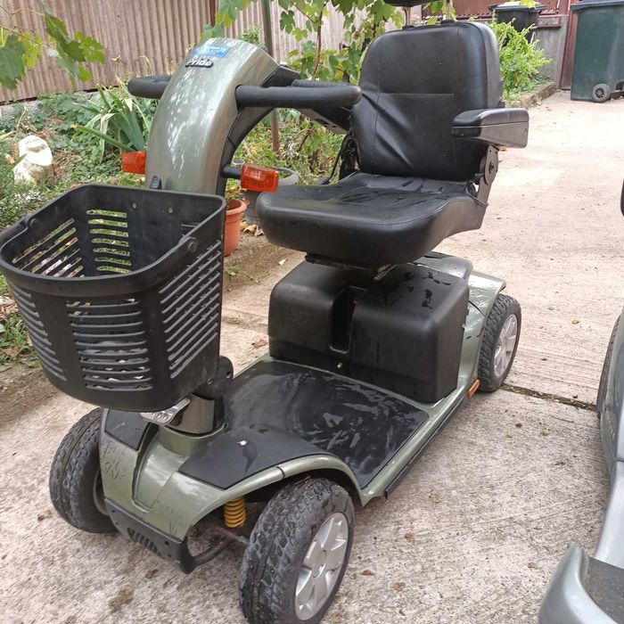 Carucior scuter carut electric handicap--dizabilitati