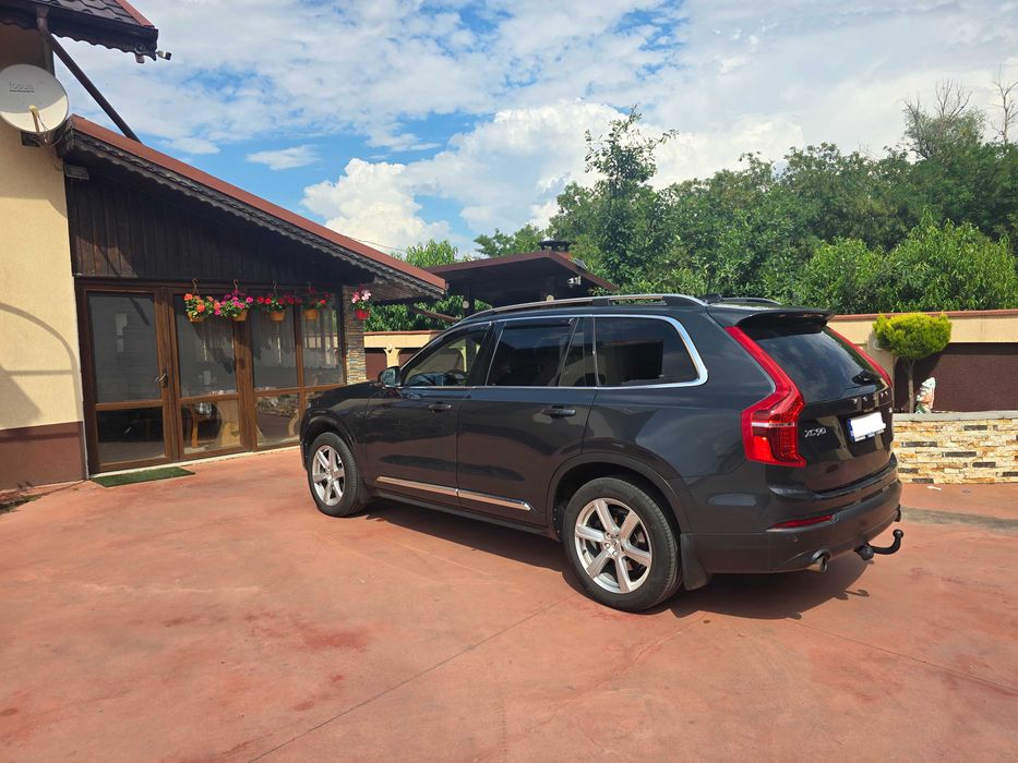 Volvo XC90 mașina personală întreținută la zi