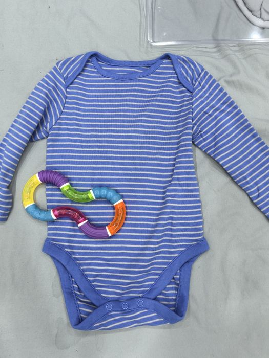 Боди новые mothercare