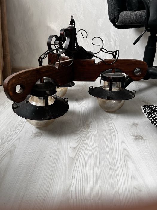 2 люстры по 10к тг