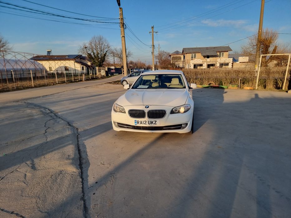 BMW F10  2012  volan dreapta