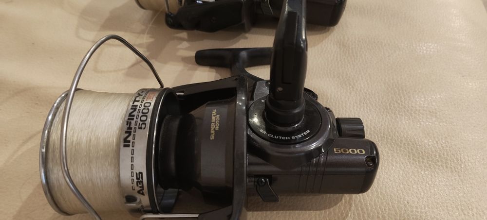 3 Mulinete Daiwa infinity 5000 BR / pescuit crap