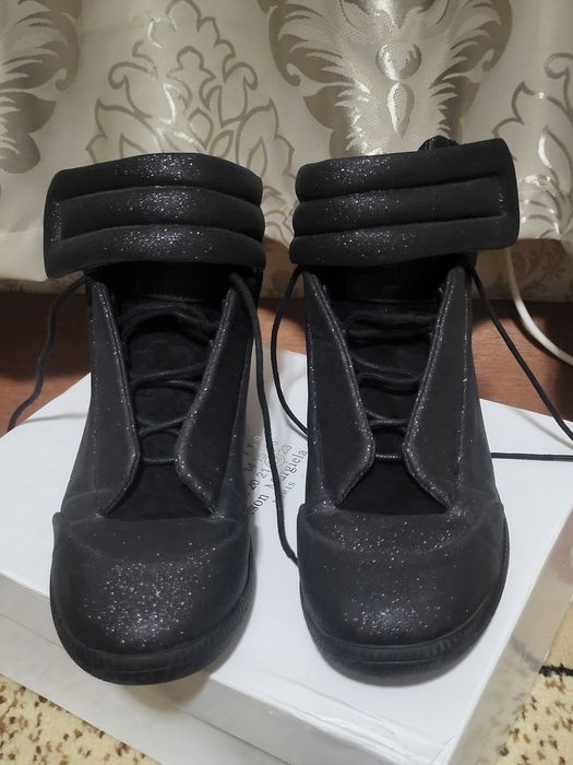 Maison Margiela Future — размер 39, чёрные кроссовки