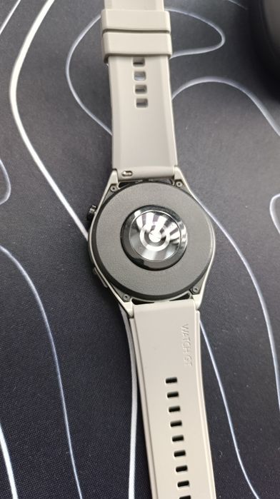 Huawei Watch GT 3 SE – Пълен Комплект, Отлично Състояние!