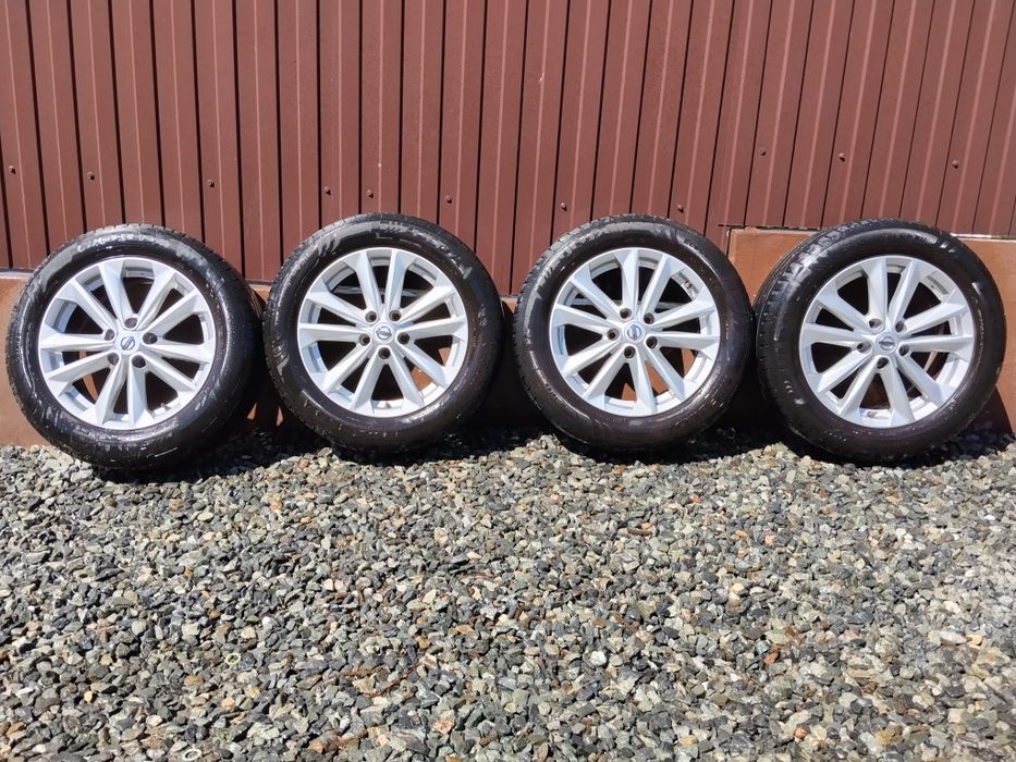 Vând jante aliaj Nissan 17"