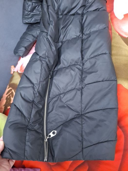 Продам куртку зимнюю