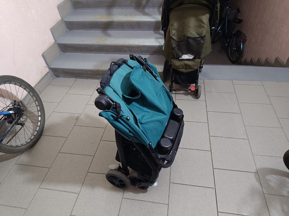 Продам коляску бу