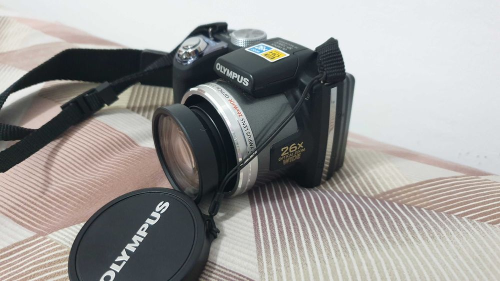 Olympus SP-720UZ 14 mPx