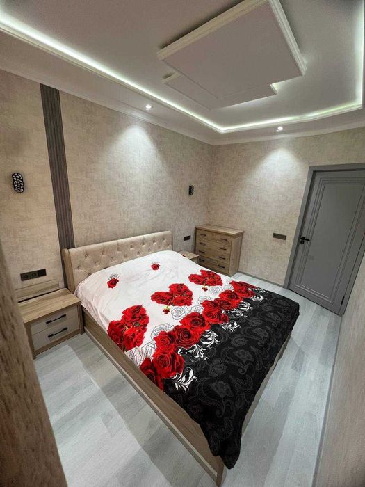 Чилонзор 16-квартал кизларга HI-TECH квартира без маклер метрога якин