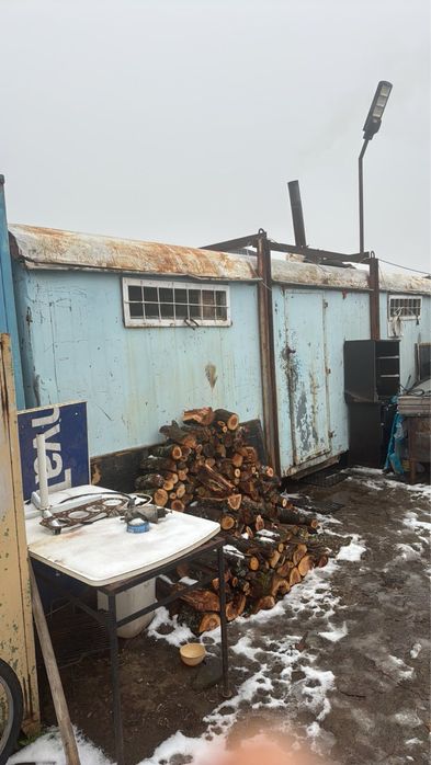 Продавам фургони