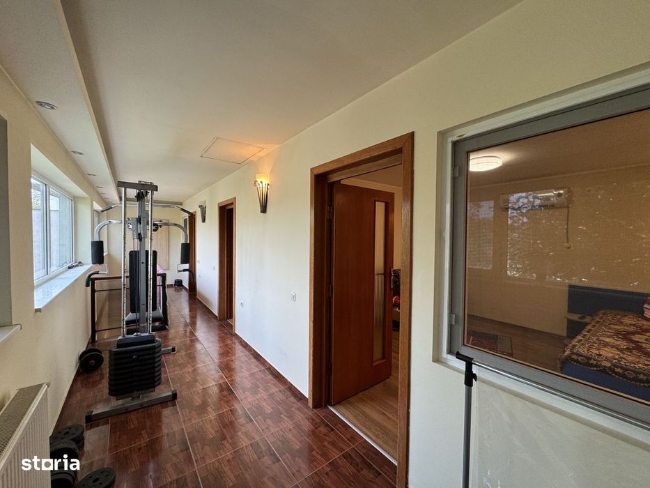 Casa individuala Chiajna, langa padure, 5 camere, utilitati in curte