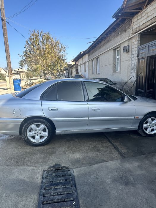 Opel omega b 2001