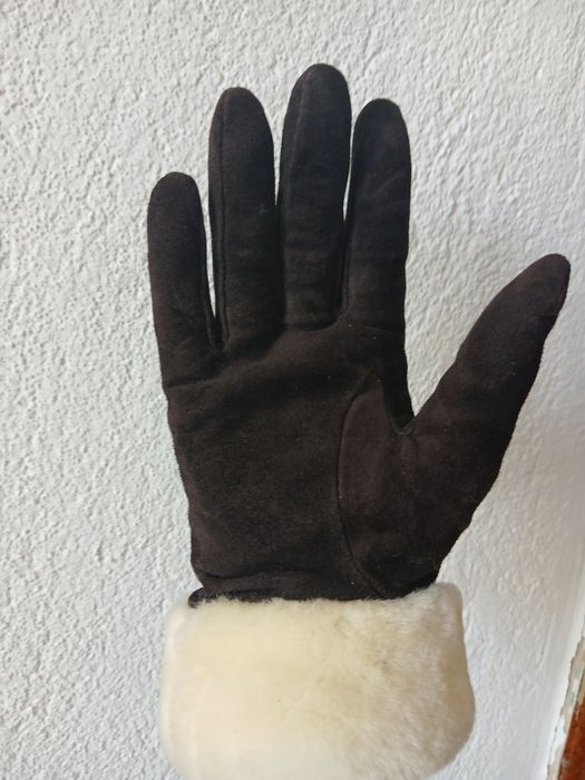 UGG дамски ръкавици