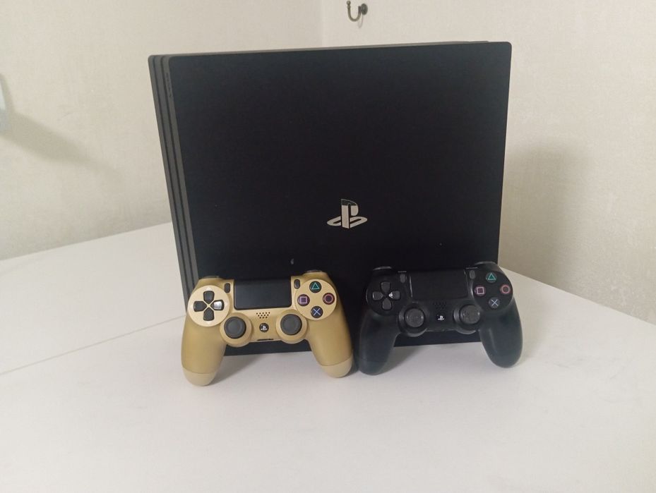 Консоль пс 4 про