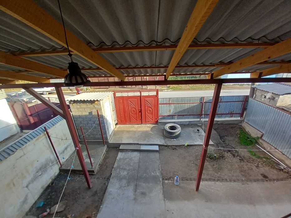 Үй сатылады 3 бөлмелі