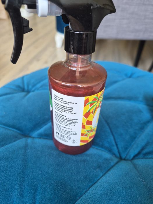 LUSH Sticky dates glitter mist