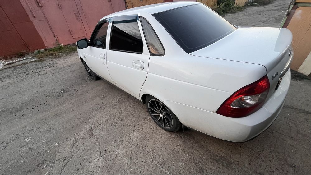 Продам приору 2015 года