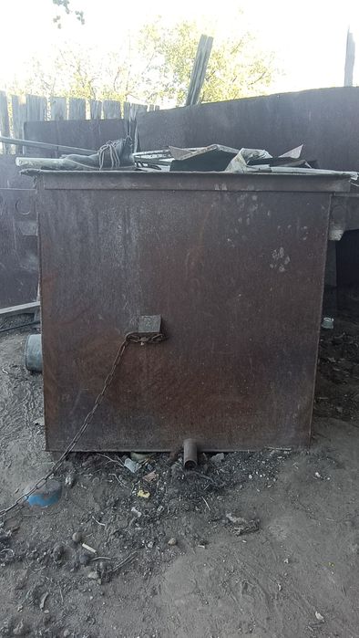 Продаётся ёмкость