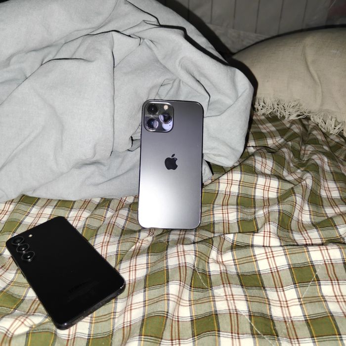 Обмен iPhone 13 Pro Max в сером цвете