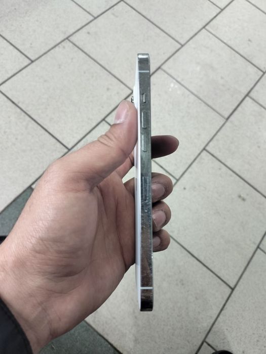 Айфон 12 про мах 128 ёмкост 77