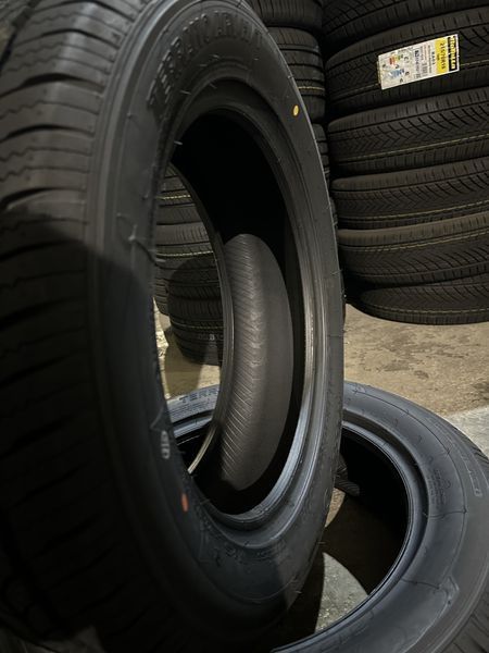 Нови летни гуми ARIVO TERRANO 215/60R17 100H XL НОВ DOT БОРД 2156017