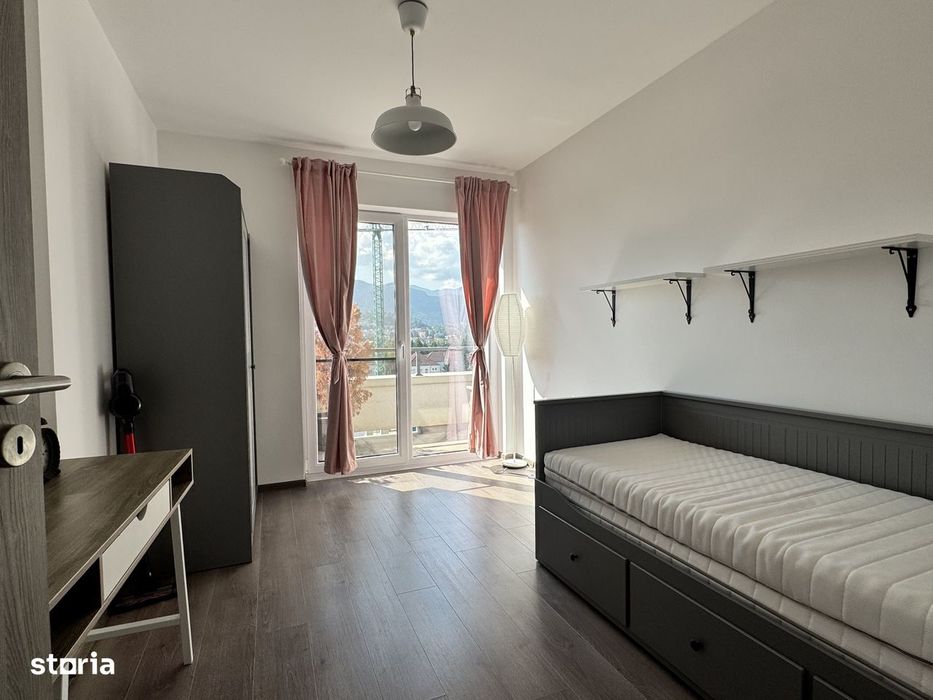 De închiriat apartament 3 camere priveliște deosebită — fotografia 3
