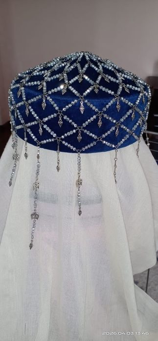 Тика, головной украшение.