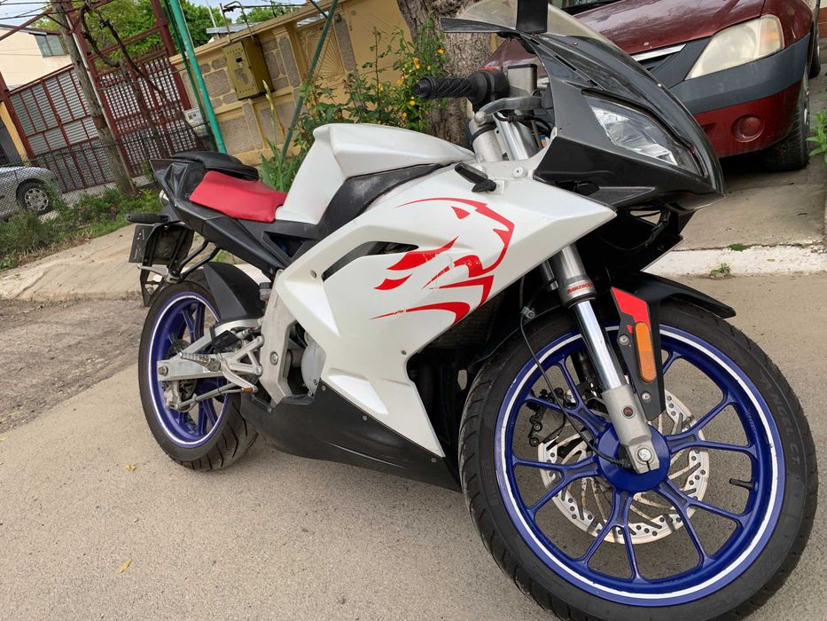 Aprilia 50 RS Motocicleta