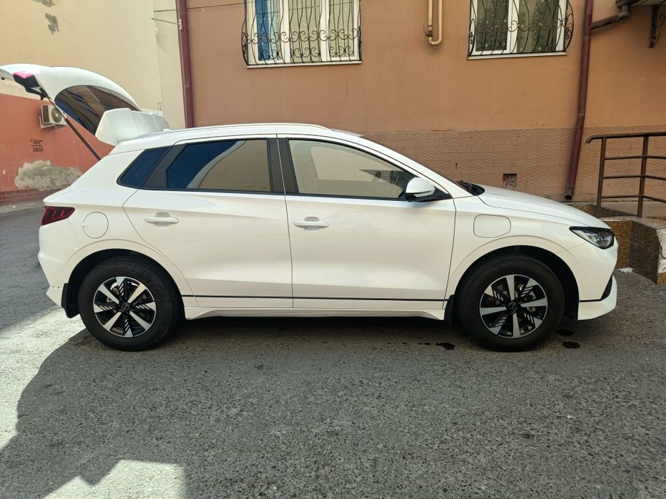 BYD E2 LUXURY 2024 aprel