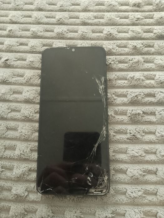 Редми 13с продам сломанный