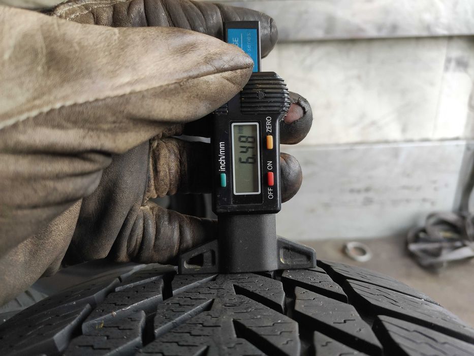 2бр Зимни гуми 205 55 16 - Nokian - DOT 2023