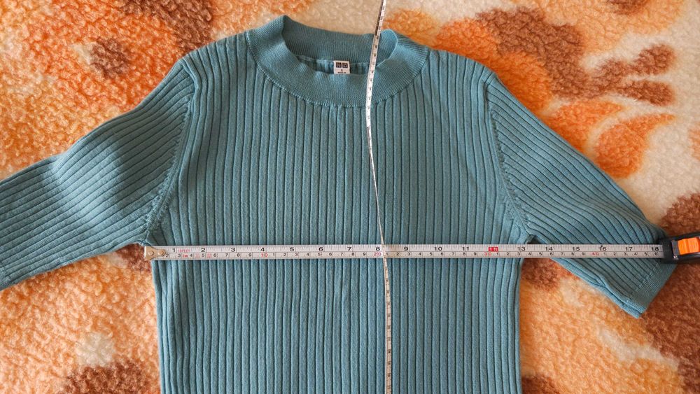 Дамски блузи по 4 евро