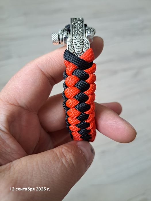 Браслет ручной работы